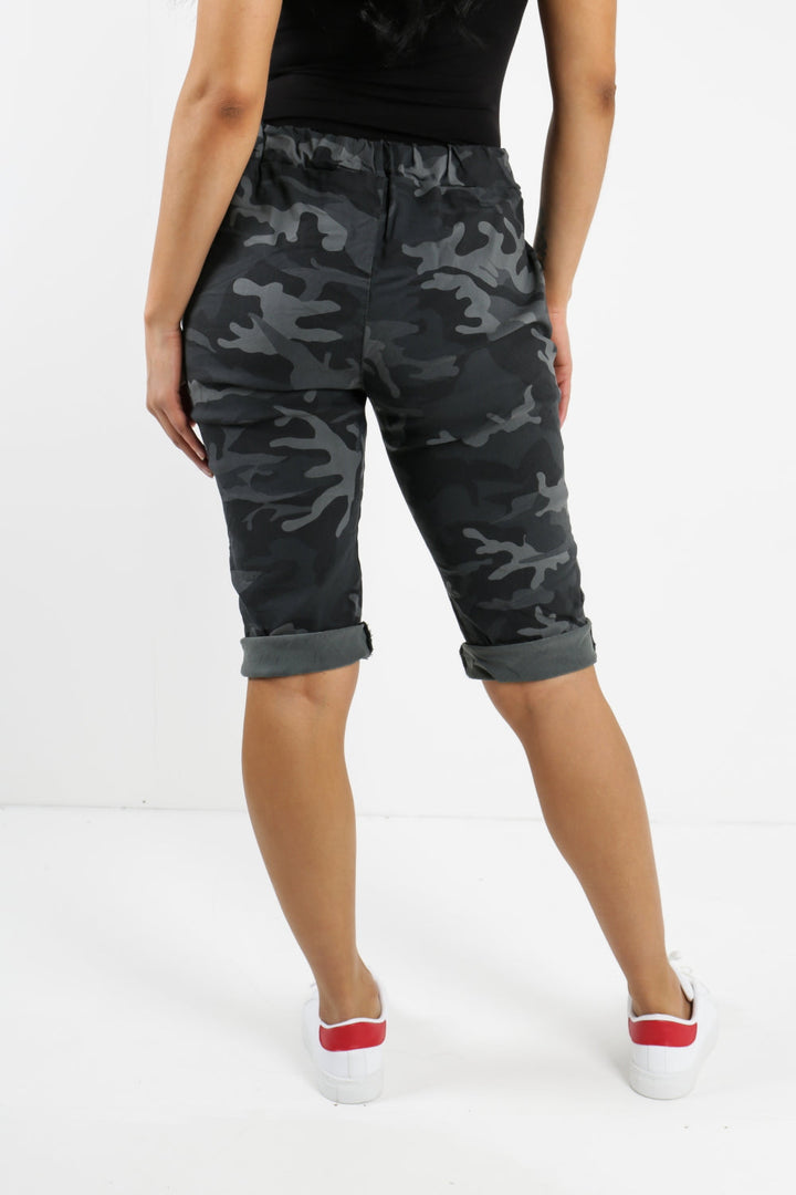 Italian Camouflage Magic Chino Shorts