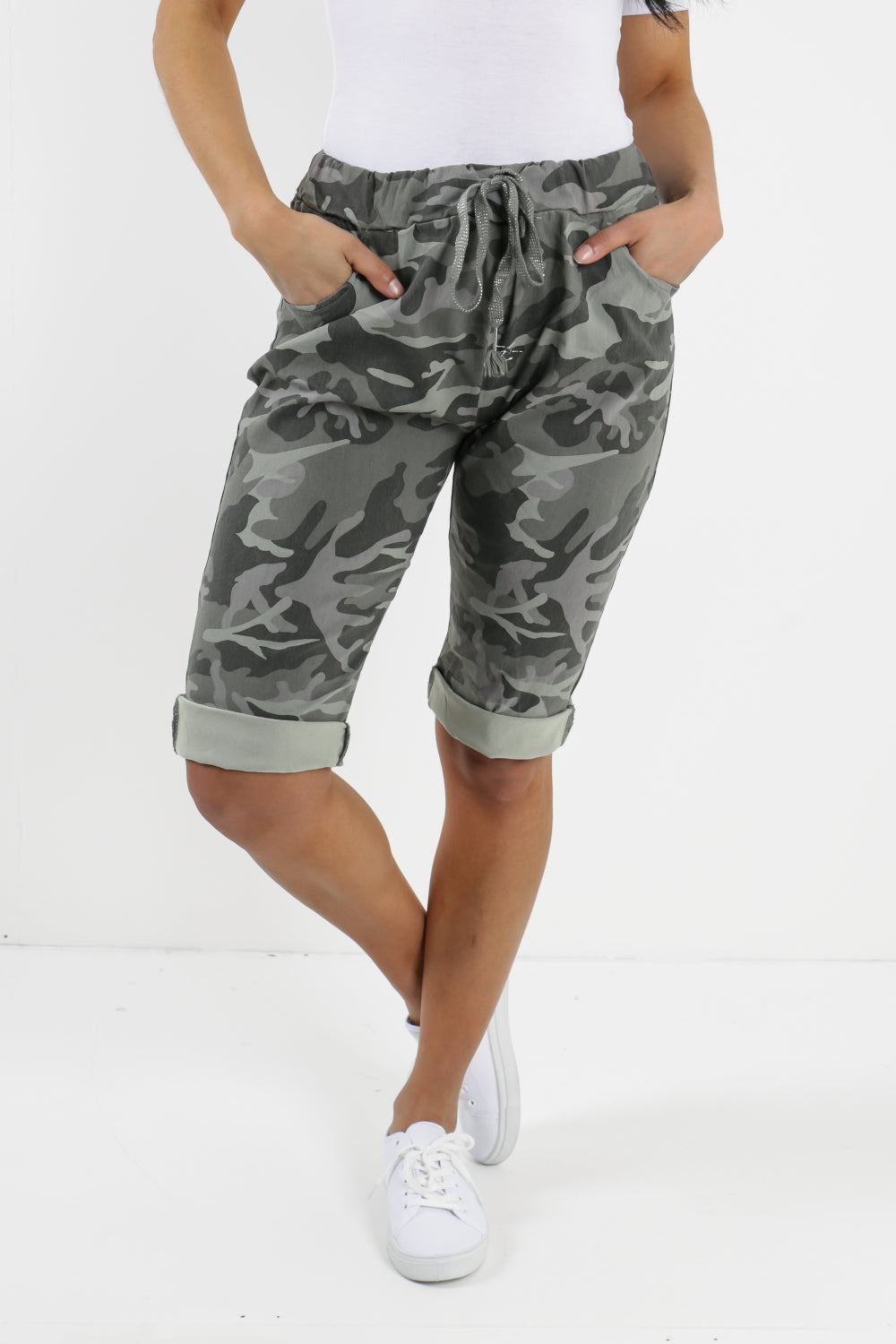 Plus Size Italian Camouflage Magic Chino Shorts