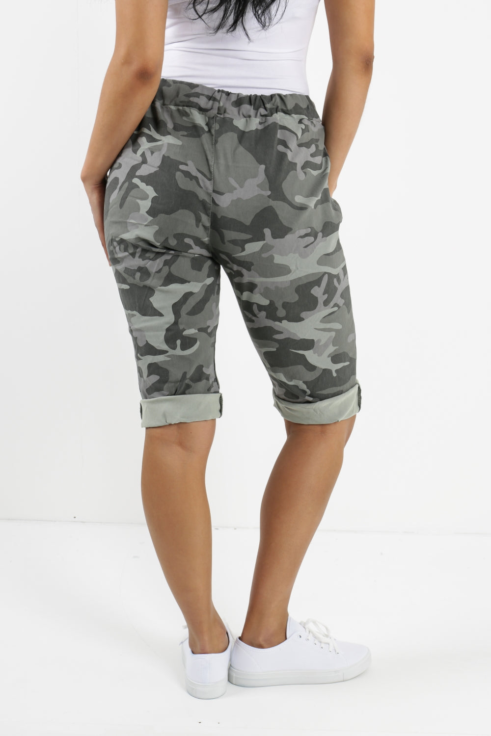 Plus Size Italian Camouflage Magic Chino Shorts