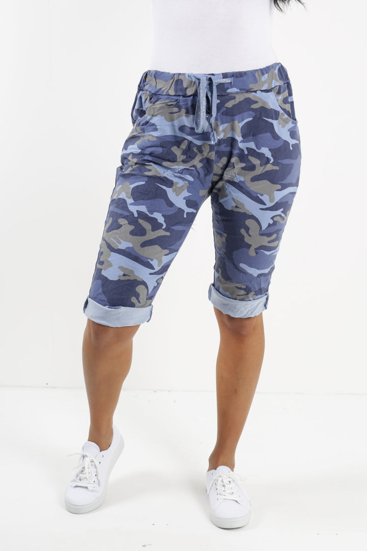 Plus Size Italian Camouflage Magic Chino Shorts