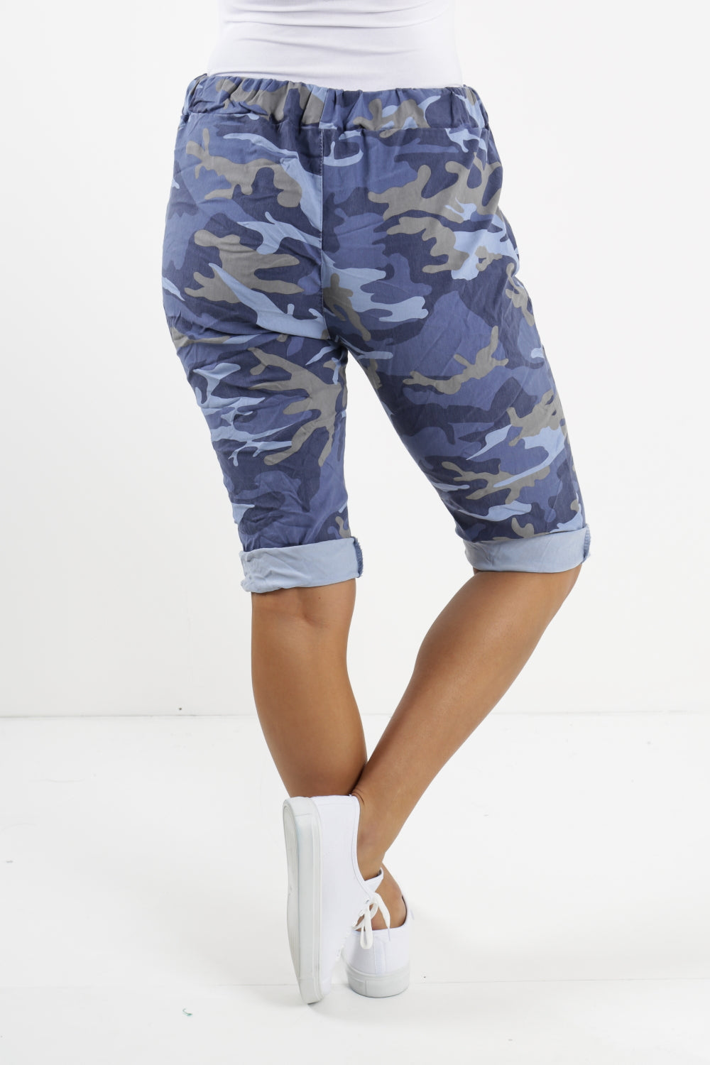 Plus Size Italian Camouflage Magic Chino Shorts