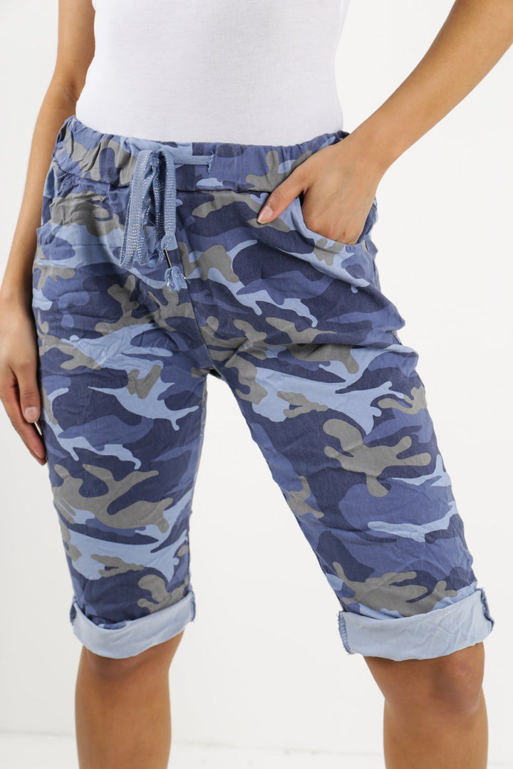 Plus Size Italian Camouflage Magic Chino Shorts