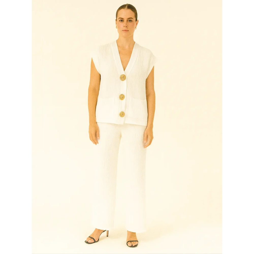 3-gold button short sleeve set