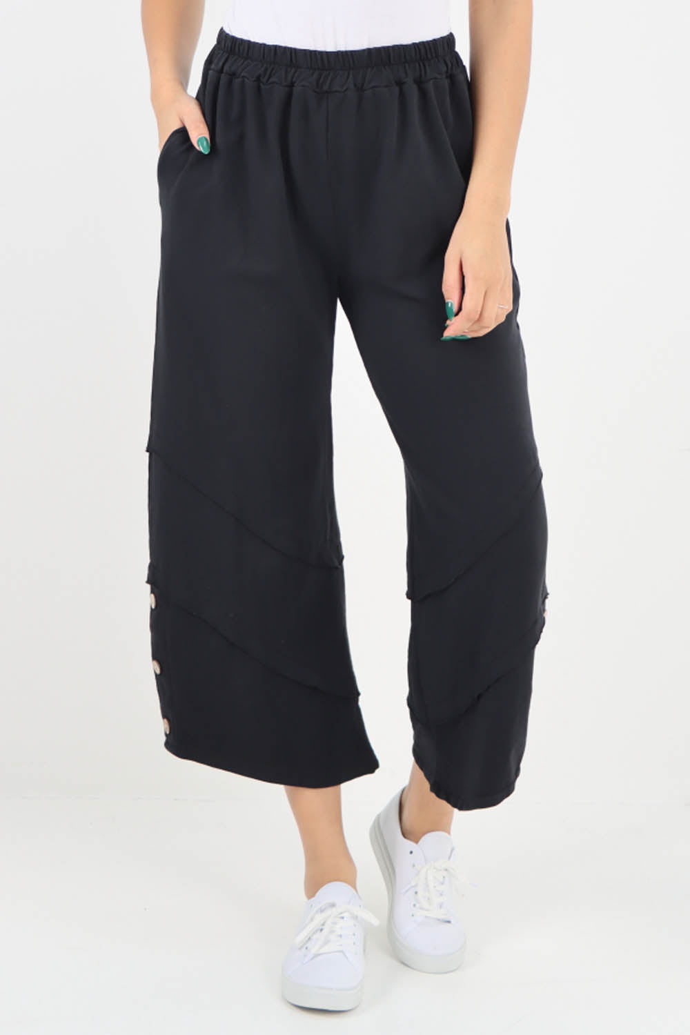 Black- Plain Button Hem Pocket Trouser