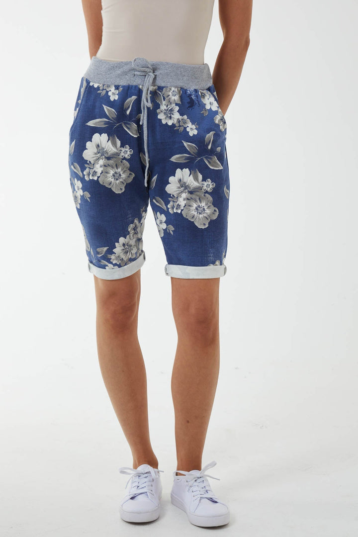 Orchid Flower Contrasted Waist Shorts