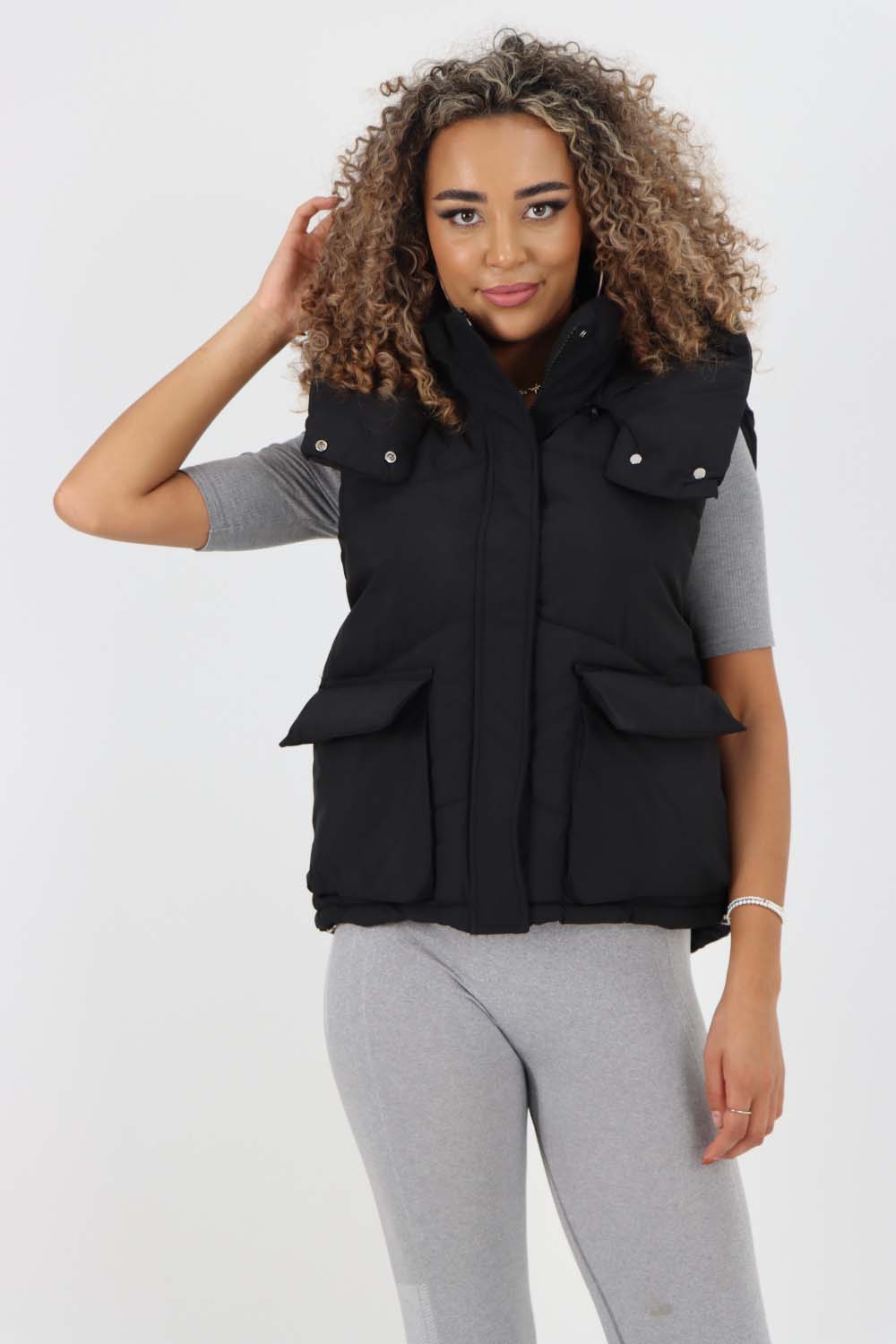 Italian Padded Pockets Hooded Gilet