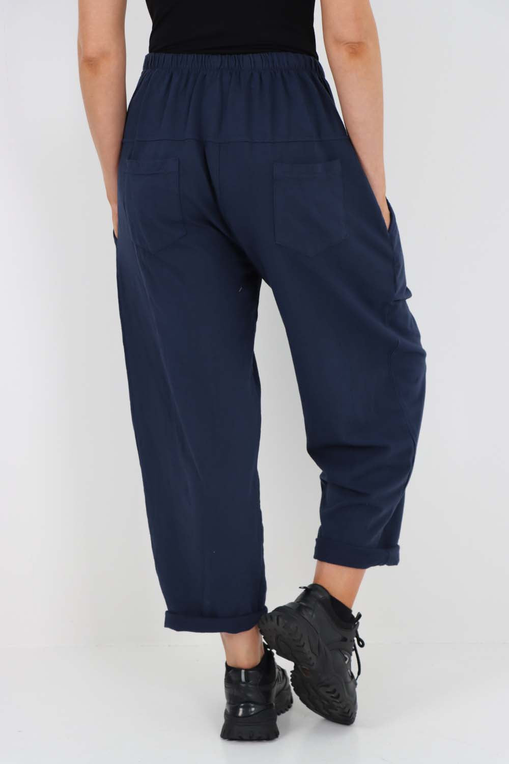 Italian Pleated Cotton Trousers With Side Pockets