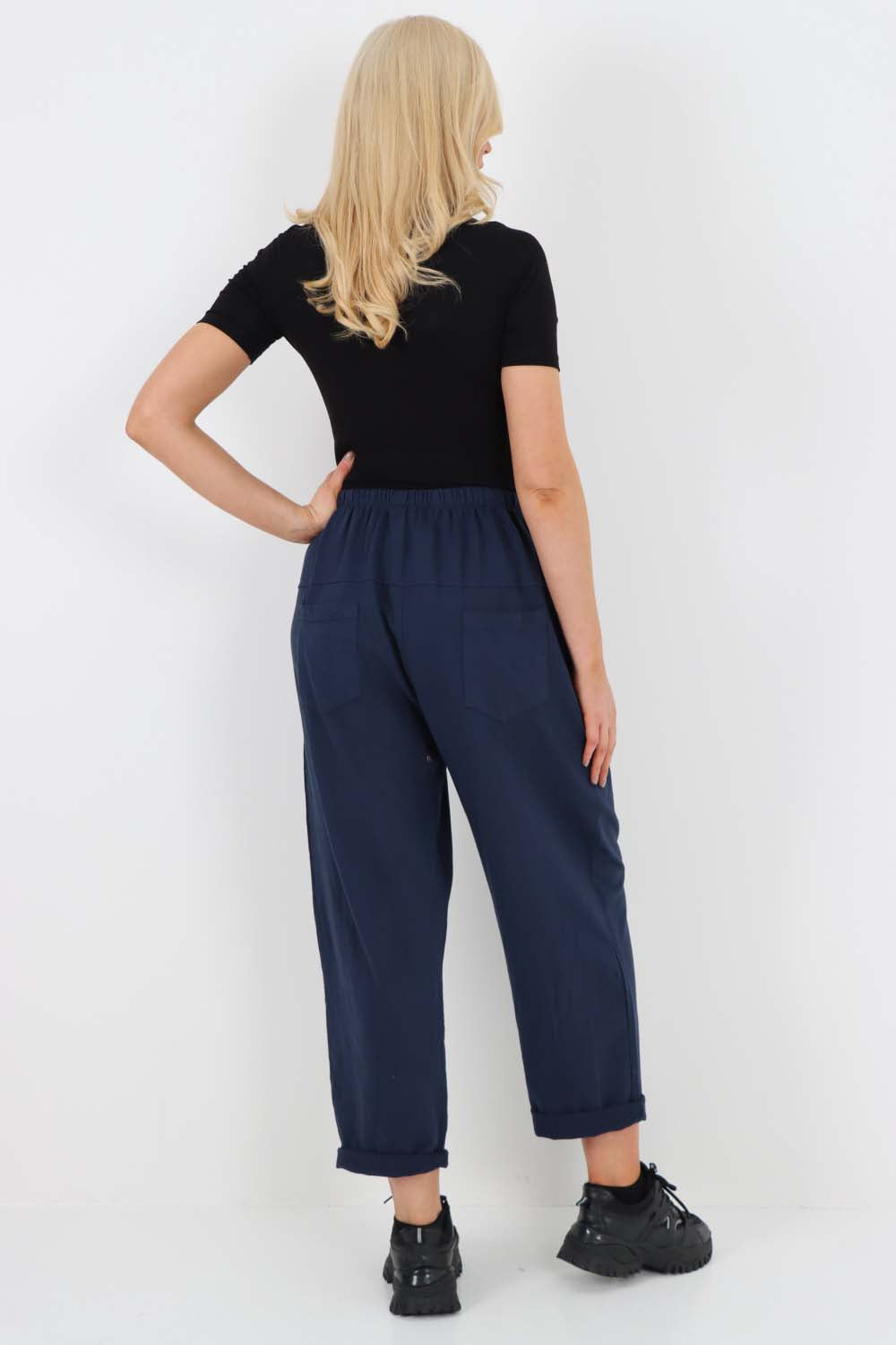 Italian Pleated Cotton Trousers With Side Pockets