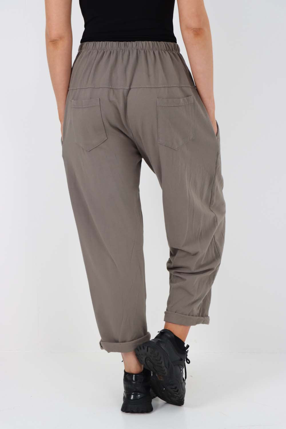 Italian Pleated Cotton Trousers With Side Pockets