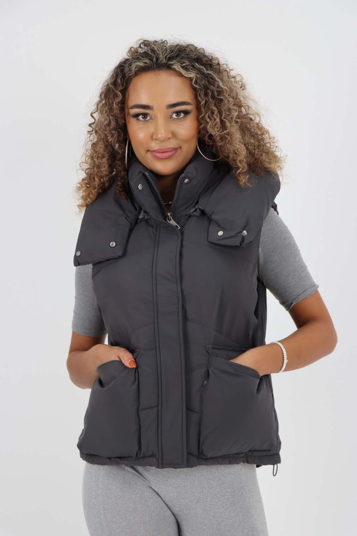 Italian Padded Pockets Hooded Gilet