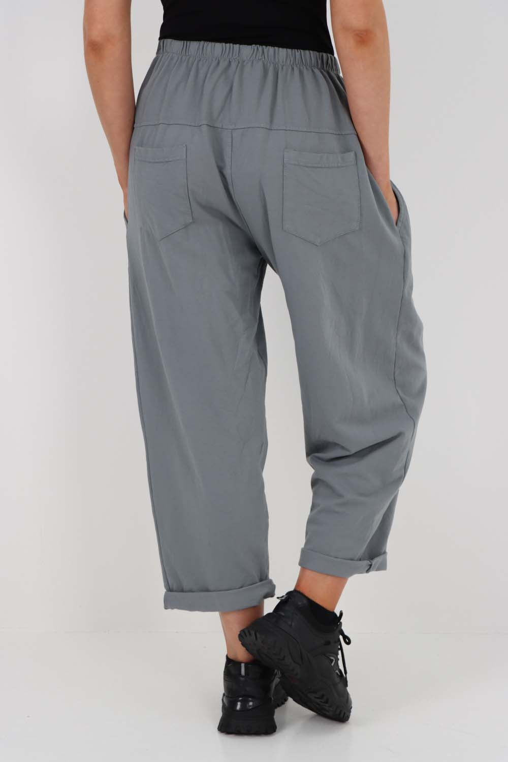 Italian Pleated Cotton Trousers With Side Pockets