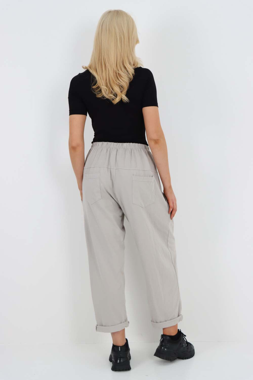 Italian Pleated Cotton Trousers With Side Pockets