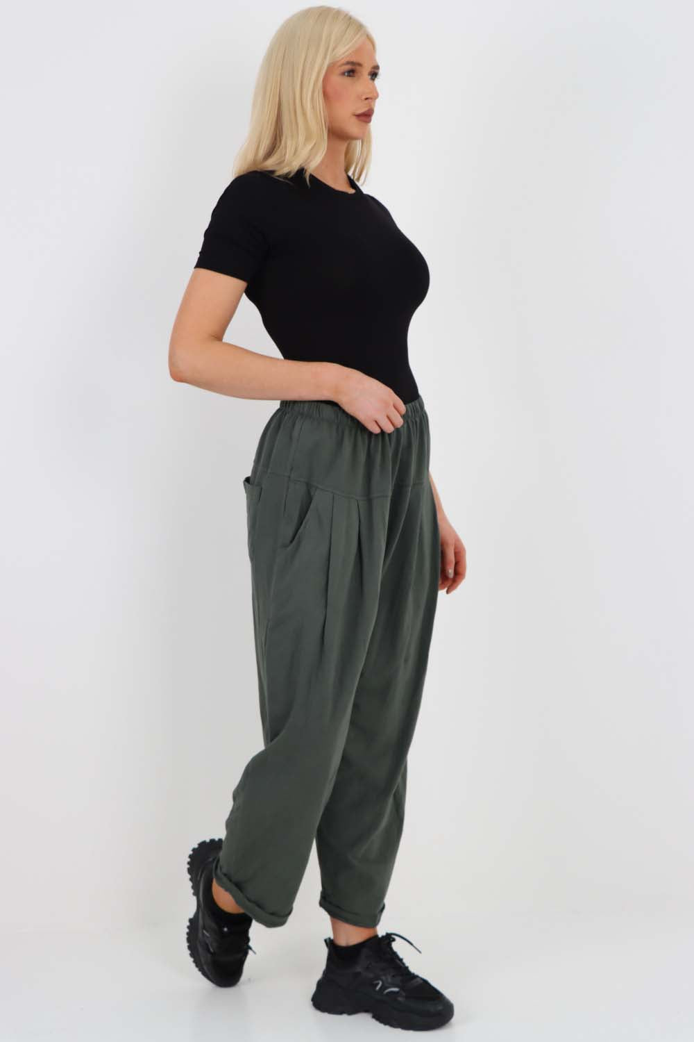 Italian Pleated Cotton Trousers With Side Pockets