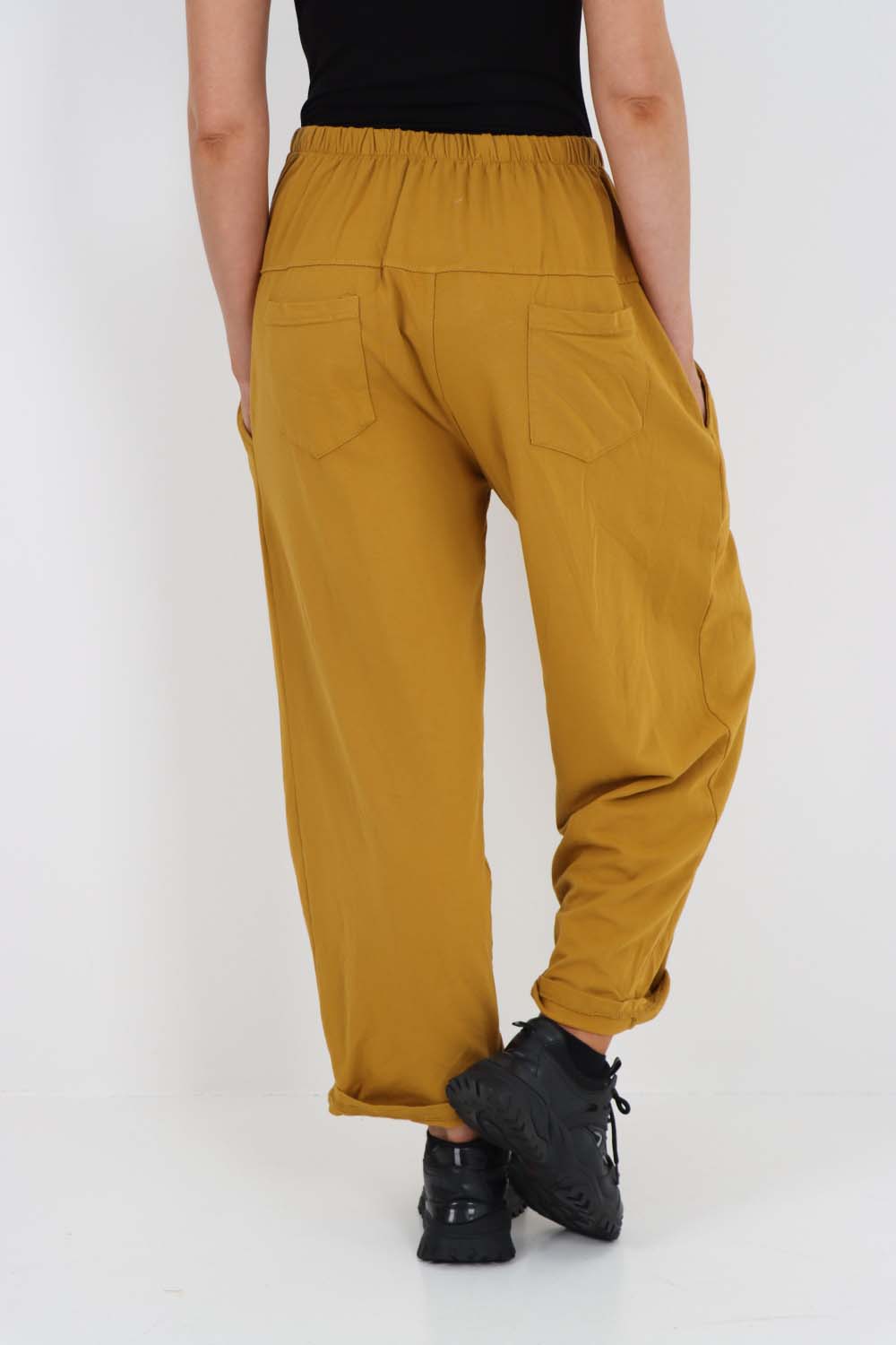 Italian Pleated Cotton Trousers With Side Pockets