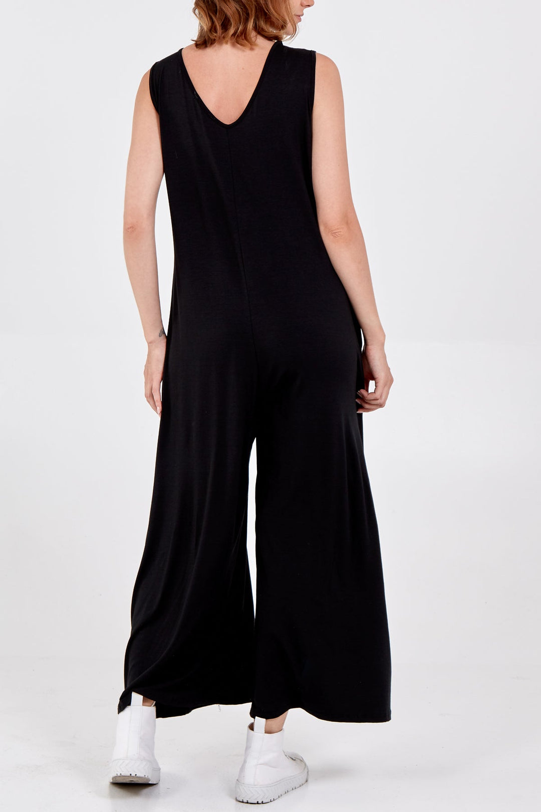 Sleeveless Plain V-Neck Jumpsuit