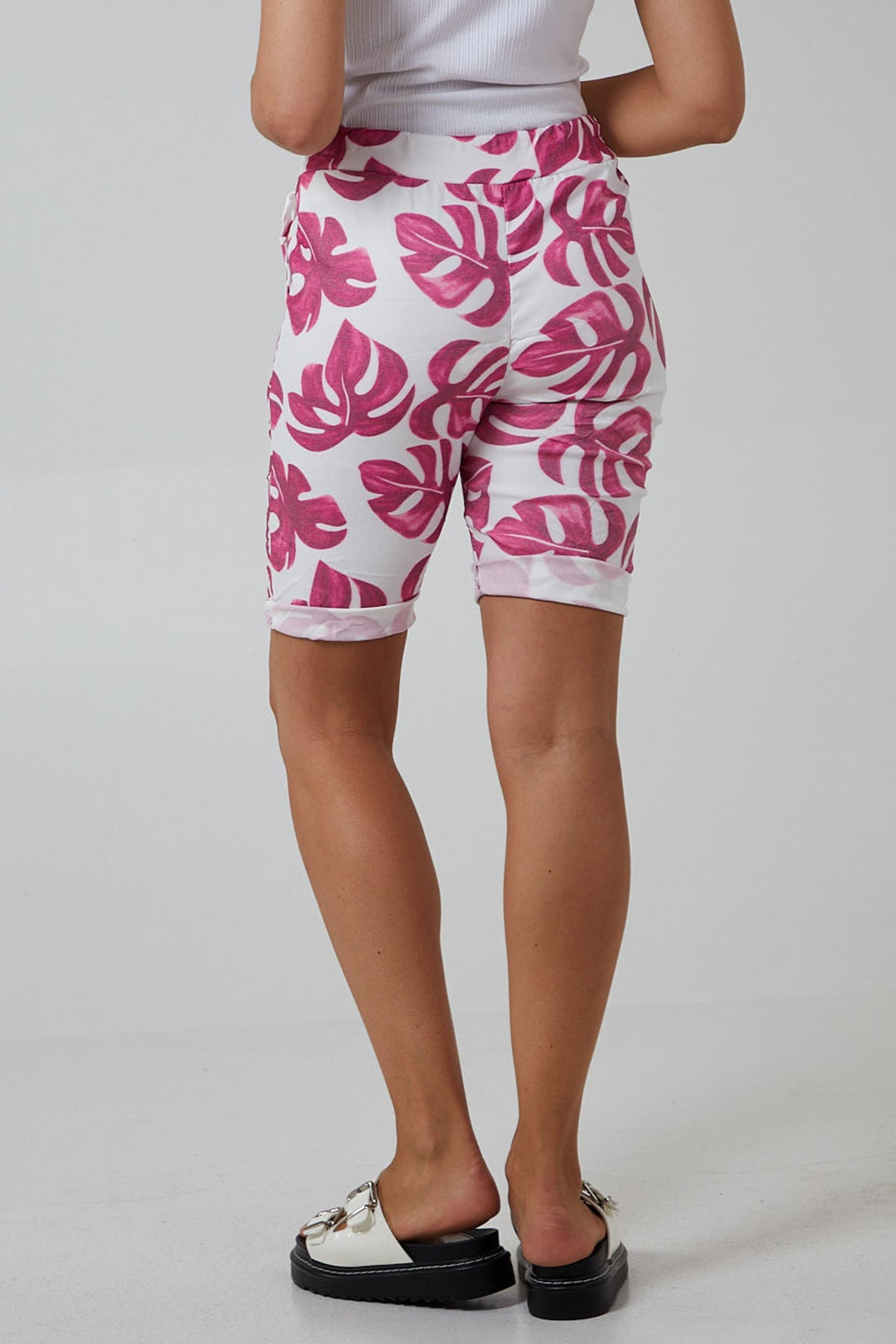 Monstera Leaf Super Stretch Shorts