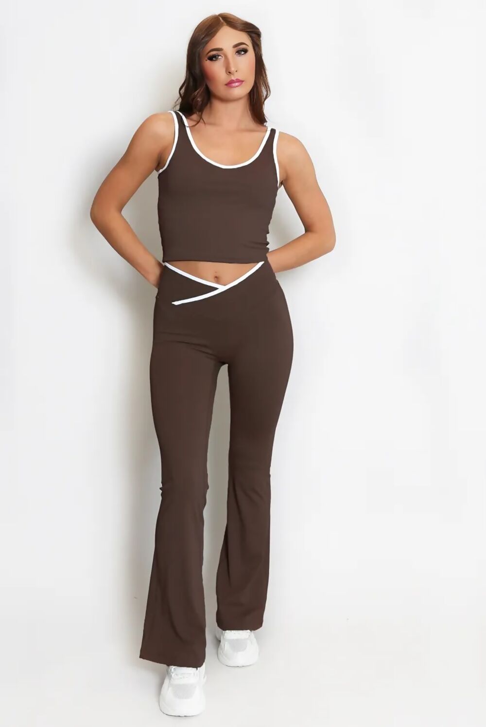 Contrast Sculpt Vest Top And Flared Gym Set